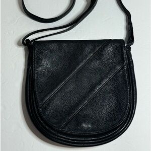 ORIGINAL BREE Black Leather Saddle Crossbody With Adjustable Strap